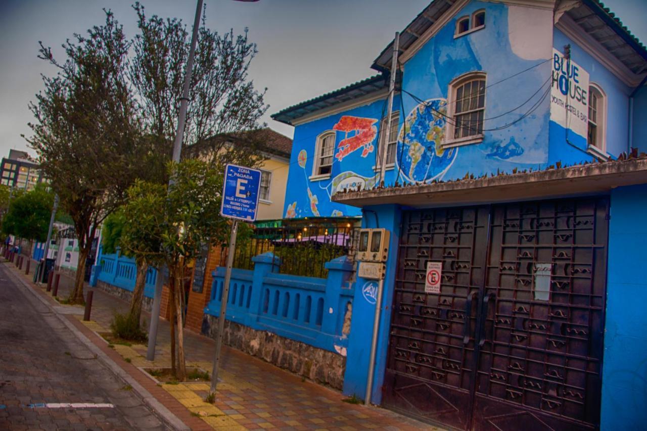 Blue House Youth Hostel Quito Exterior foto